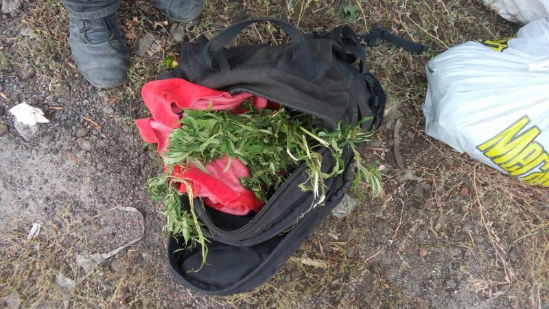 Працівники Васильківського відділу поліції затримали наркокур`єра