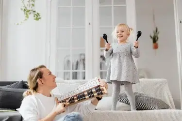 Музыкальные игрушки: не только барабан!