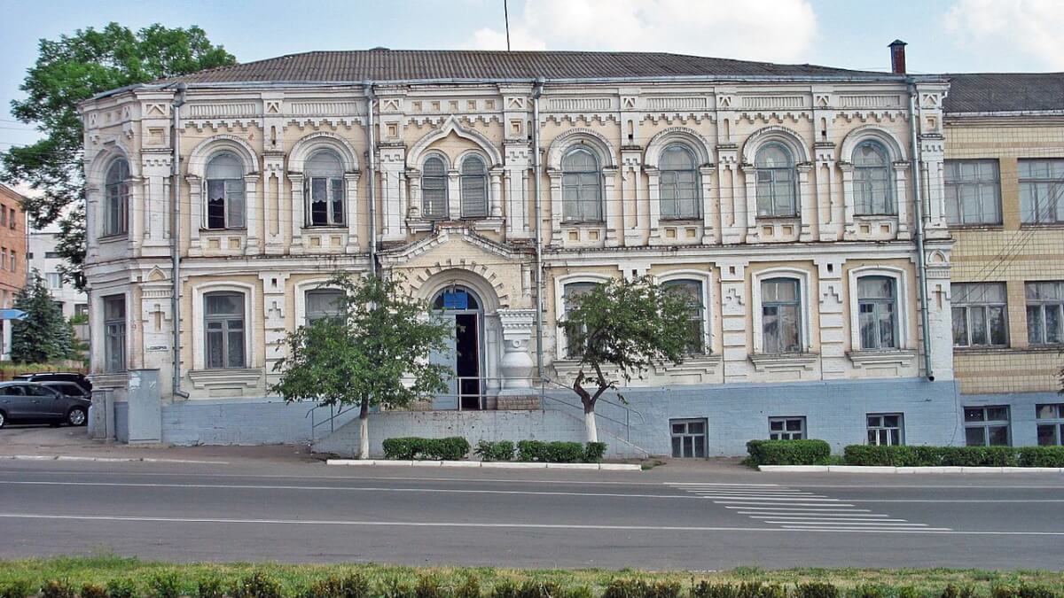 Будівля школи №2 - колишня іудейська школа 