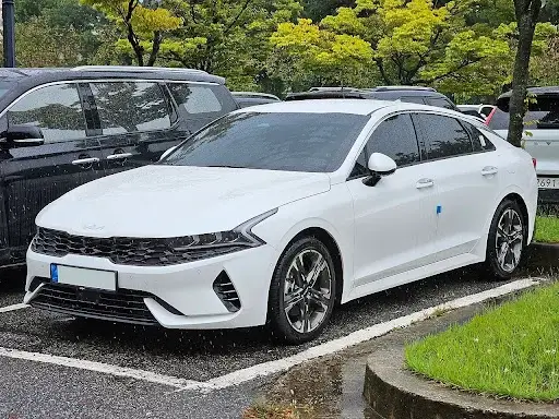 Kia K5 из Кореи: в чем отличие от западных версий?