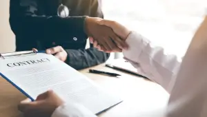Необхідність перекладу договорів англійською мовою