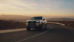 Новий Land Cruiser Prado: легенда повертається