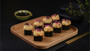 3 нових запечених роли від We Sushi